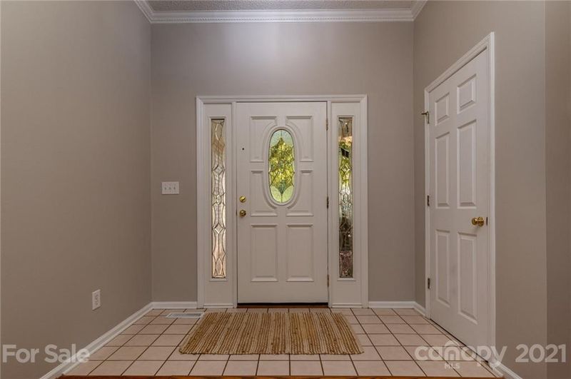 144 Equestrian Dr, Mooresville, NC 28115