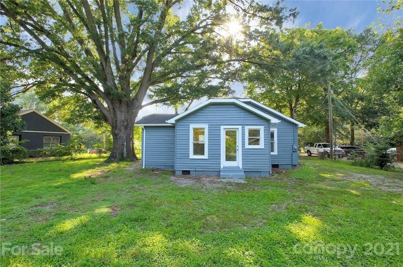 584 Central Dr NW, Concord, NC 28027