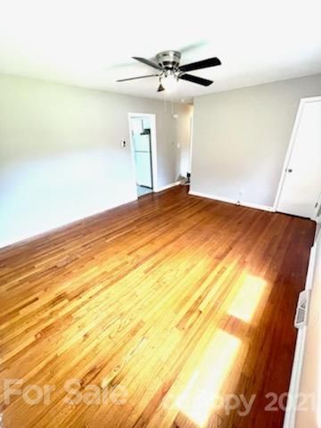 3246 Dalecrest Dr, Charlotte, NC 28269
