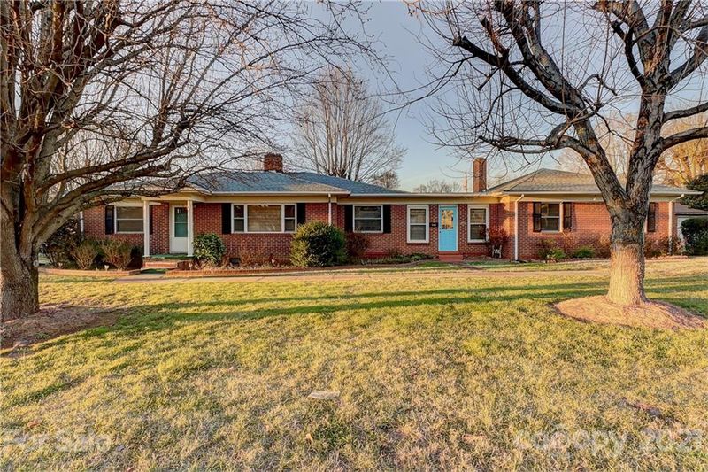 603 E Church St, Cherryville, NC 28021