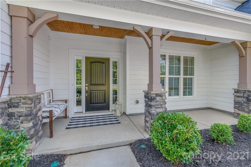2701 Walker Rd, Matthews, NC 28105