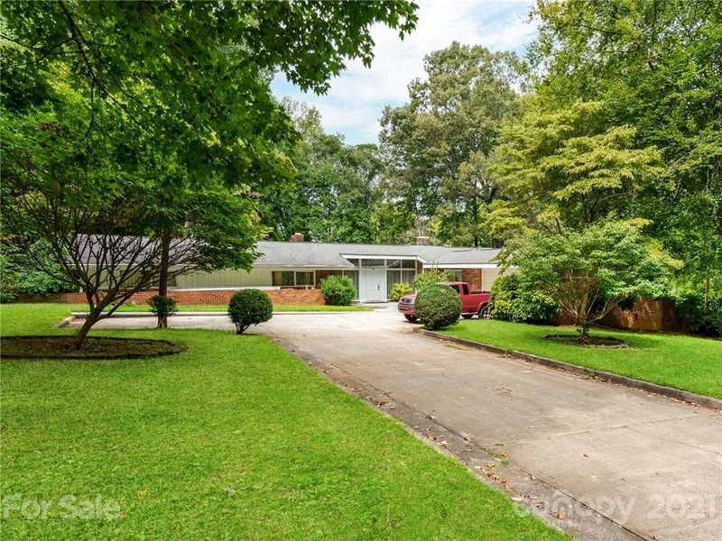 425 Dunham Rd, Gastonia, NC 28054
