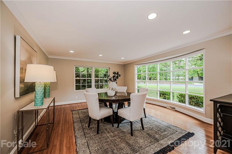 432 Merwick Cir, Charlotte, NC 28211
