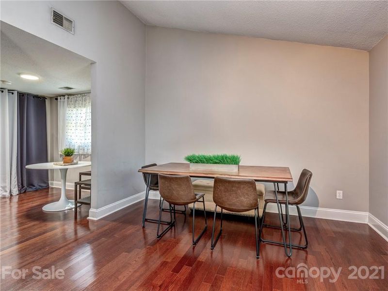 6212 Pella Rd, Charlotte, NC 28211