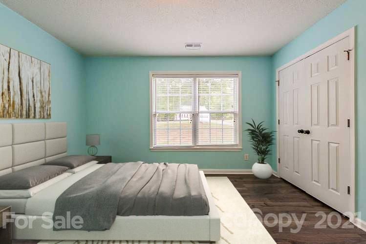 102 Scotch Pine Dr, York, SC 29745