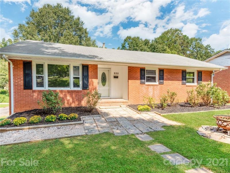 900 E 9th Ave, Gastonia, NC 28054