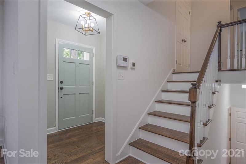 910 Longbow Rd, Charlotte, NC 28211