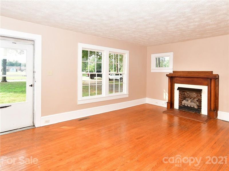 148 Beechnut Ln, Statesville, NC 28625