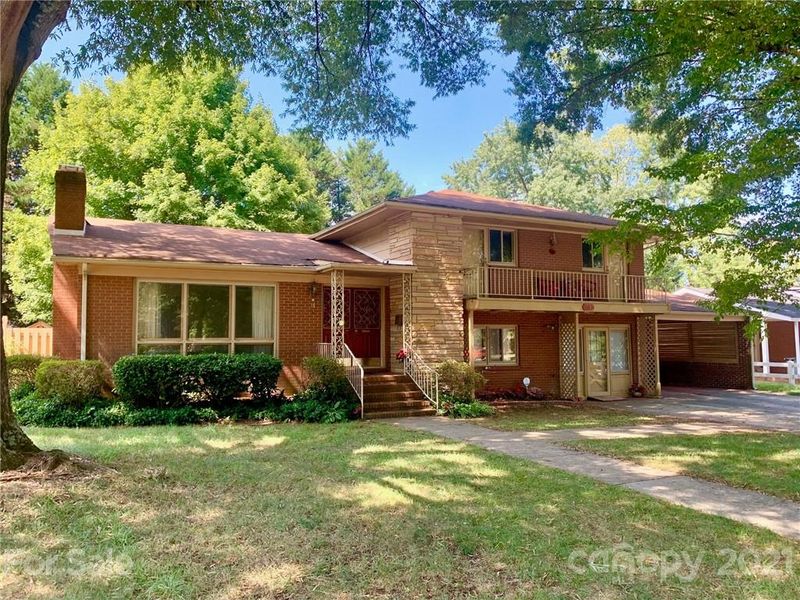 114 Suburban Ave, Kannapolis, NC 28083