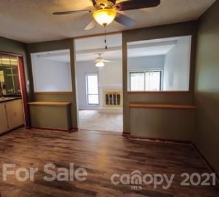 7908 Charter Oak Ln, Charlotte, NC 28226