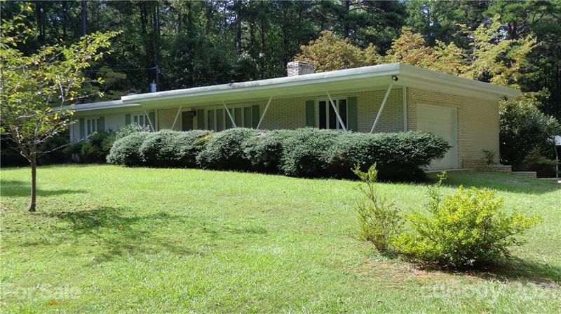 5815 Simpson Rd, Charlotte, NC 28216