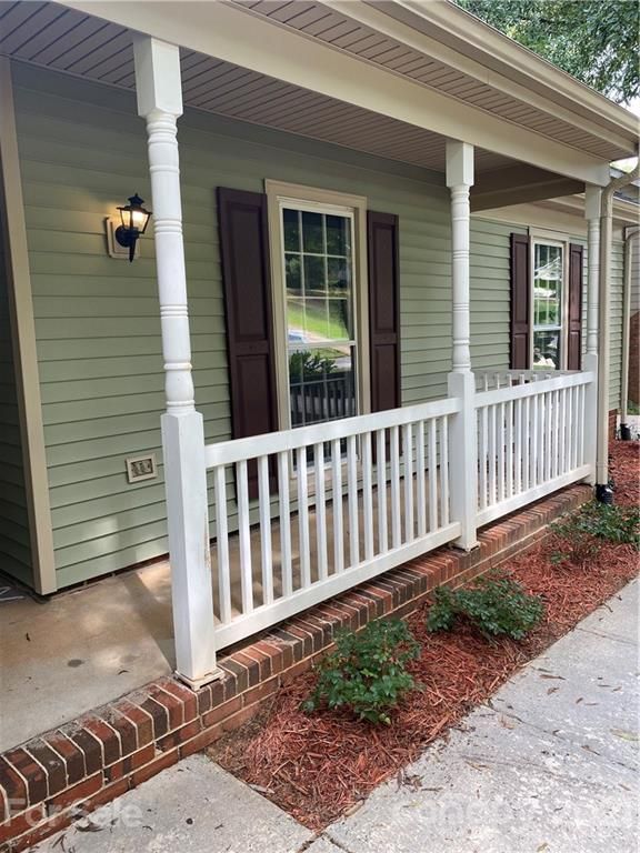 1212 Well Spring Dr #13, Charlotte, NC 28262