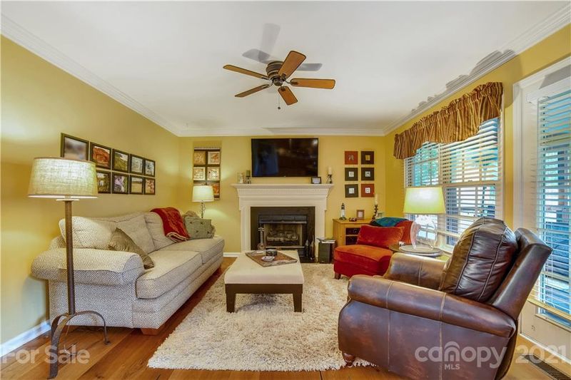 9503 Saddle Run Trl, Charlotte, NC 28269