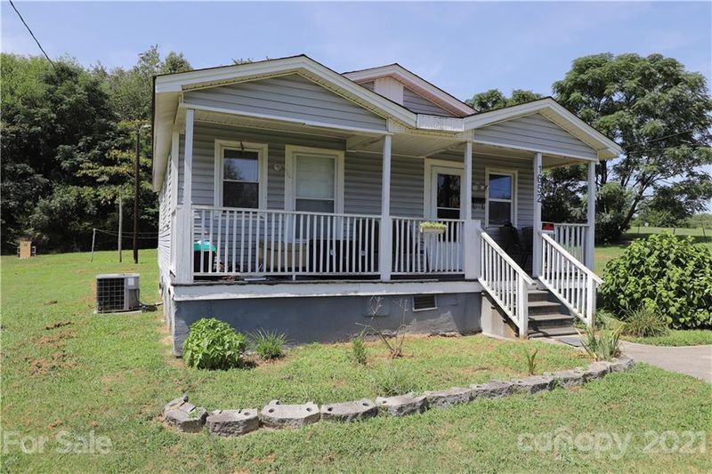 1652 Garnet St, Kannapolis, NC 28083