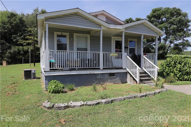 1652 Garnet St, Kannapolis, NC 28083