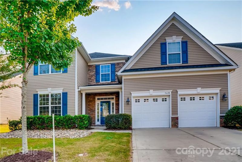 9628 Loughlin Ln, Charlotte, NC 28273