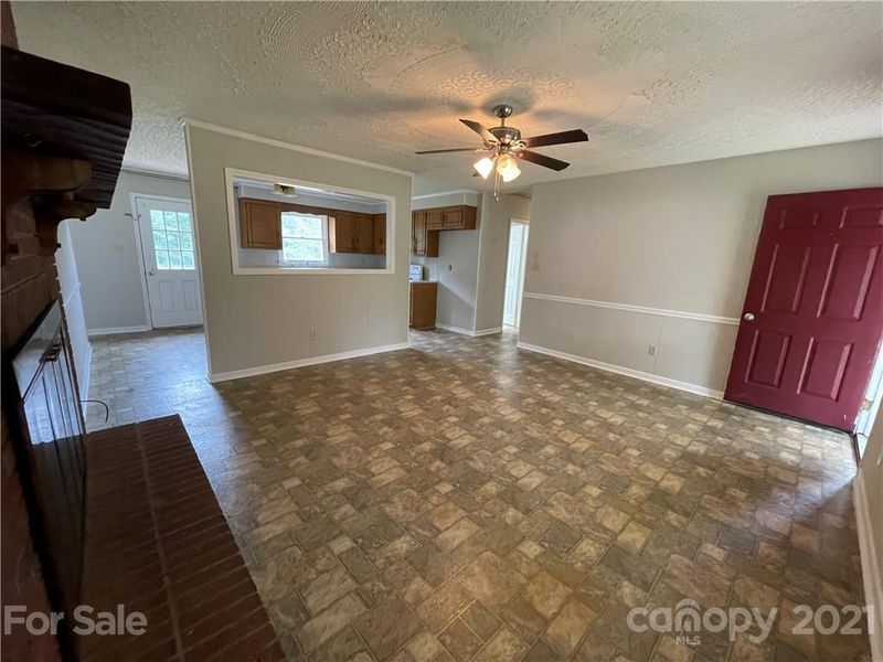 213 Mcmillian Heights Rd, Iron Station, NC 28080