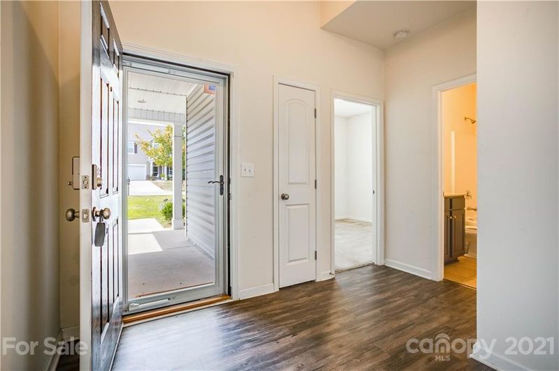 10343 Kempsford Rd, Charlotte, NC 28262