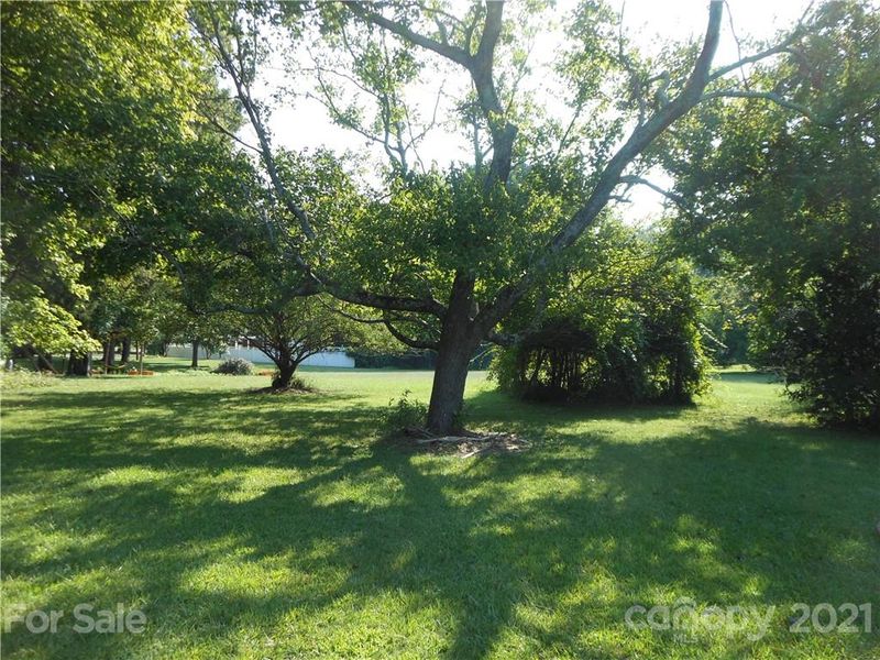 6333 Vernedale Rd, Charlotte, NC 28212