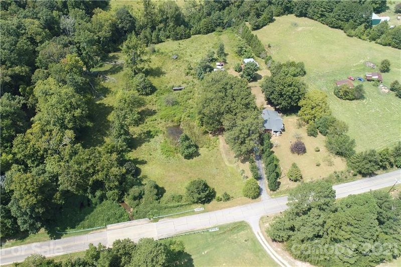 1982 Boyd Rd, Blackstock, SC 29014