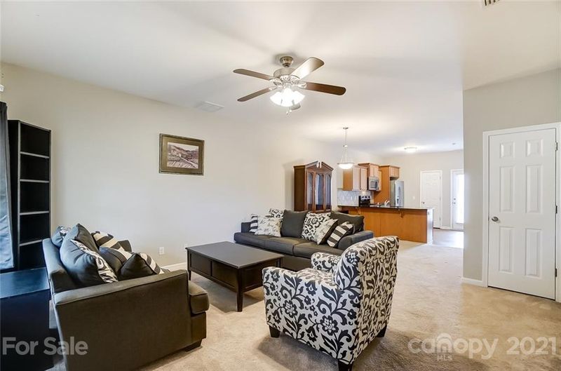 613 Cahill Ln, Fort Mill, SC 29715