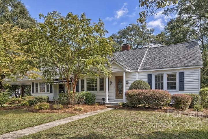 111 S Minor St, Kershaw, SC 29067