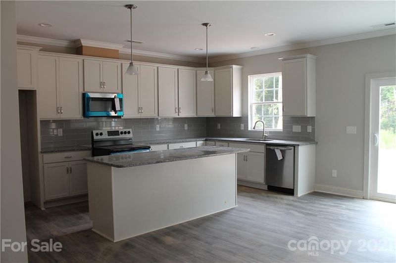 613 E Cj Thomas Rd, Monroe, NC 28110