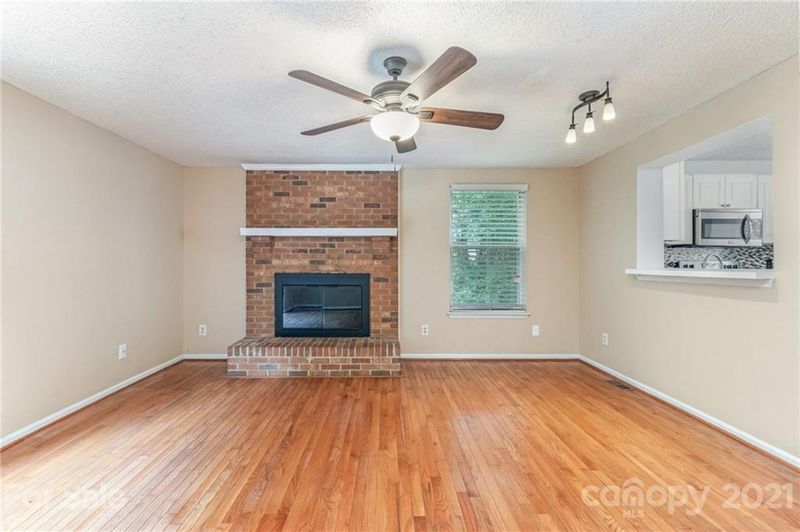 9756 Old Gate Dr, Matthews, NC 28105