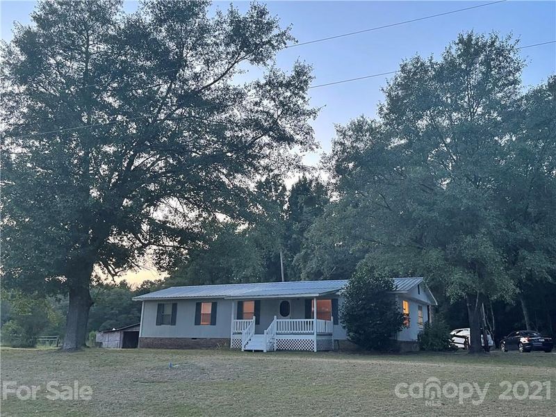 5302 Baxter Kennington Rd, Kershaw, SC 29067