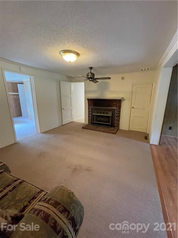1541 Hardin Strait Rd, Chester, SC 29706