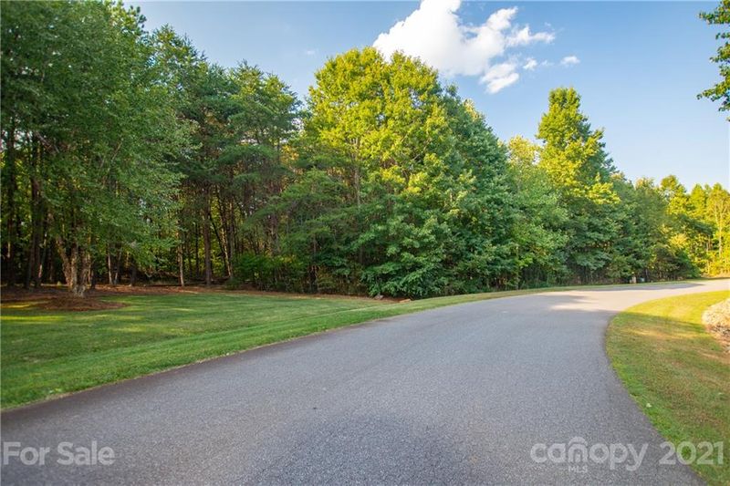 3303 Mountain Creek, Sherrills Ford, NC 28673