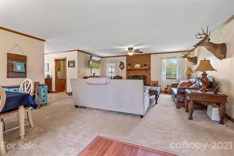 16050 Thompson Rd, Mint Hill, NC 28227
