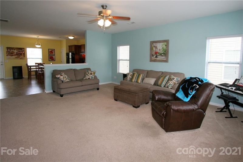3359 Saddlebrook Dr, Midland, NC 28107