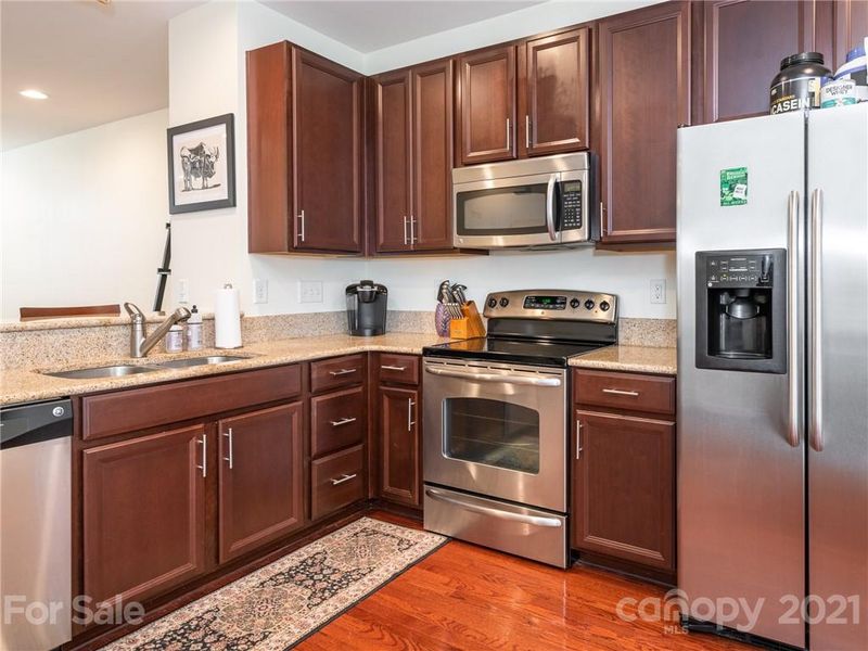 249 Irwin Ave, Charlotte, NC 28202