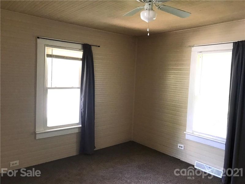 506 Harrison Ave, Gastonia, NC 28052