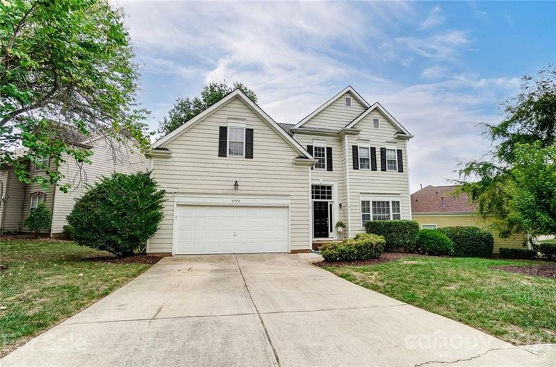 6426 Rosebriar Ln, Charlotte, NC 28277