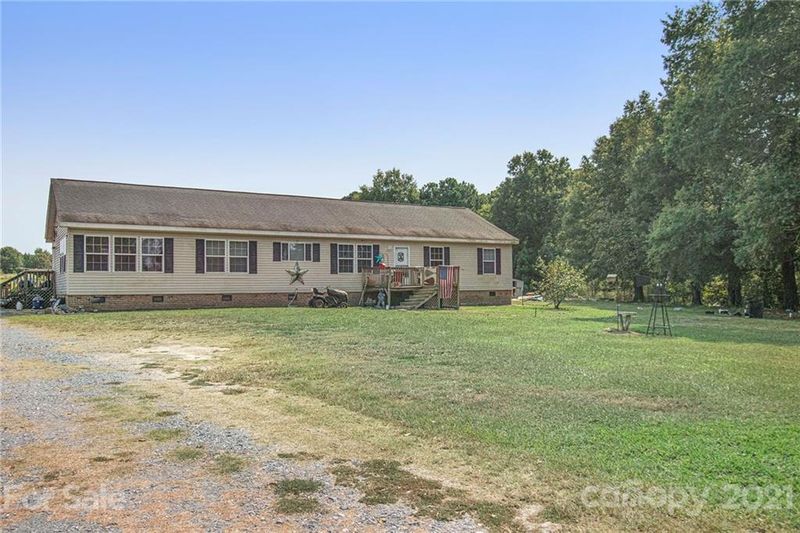 6119 Landsford Rd, Marshville, NC 28103