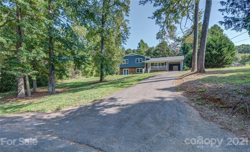 8010 Black Walnut Trl, Gastonia, NC 28056