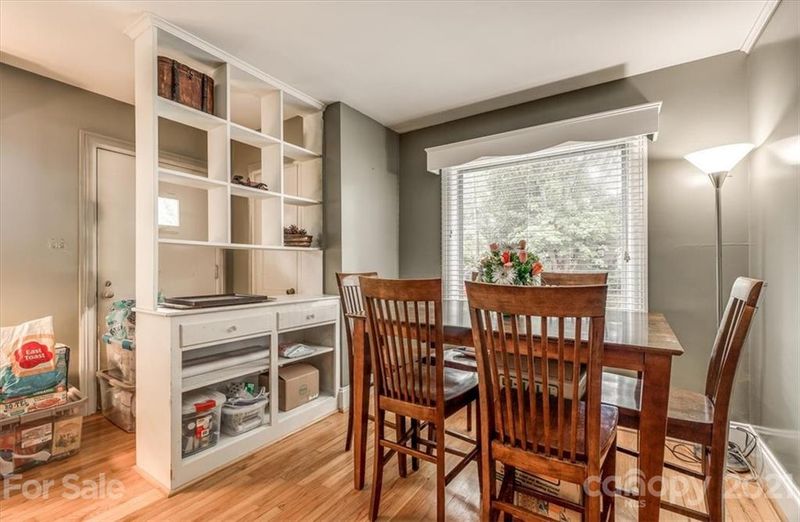 705 W Catawba Ave, Mount Holly, NC 28120