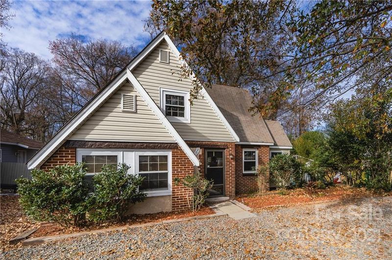 1202 Edgewood Rd, Charlotte, NC 28208