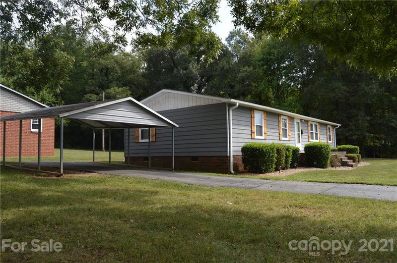 414 Ogburn St, Mooresville, NC 28115