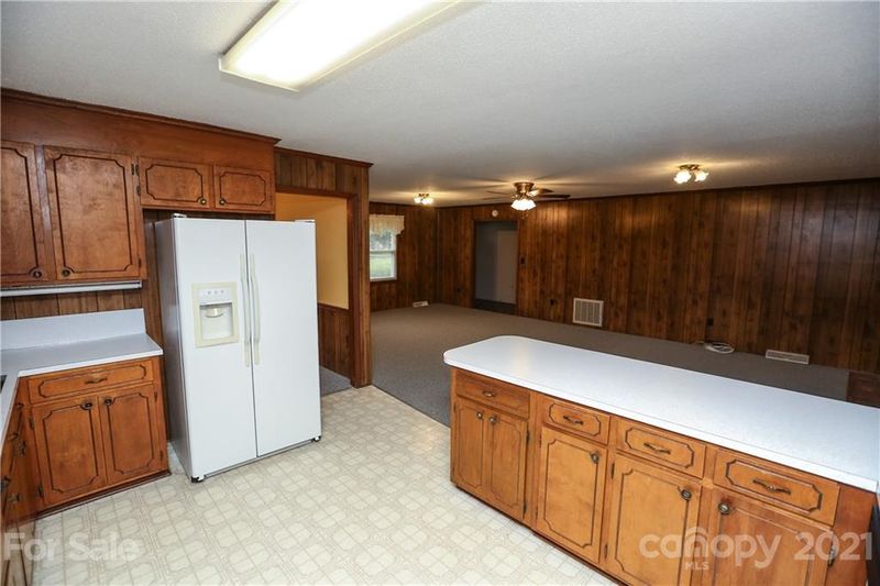 1607 Caromar Pl, Concord, NC 28027