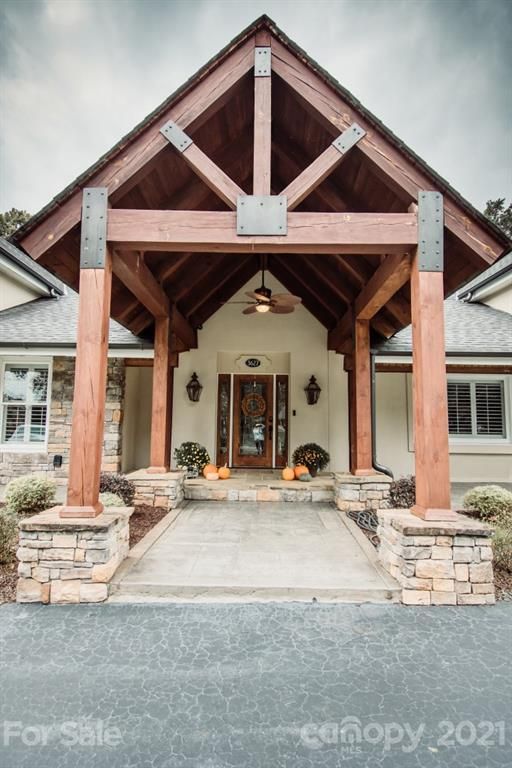 3627 Sherwood Cir, Gastonia, NC 28056