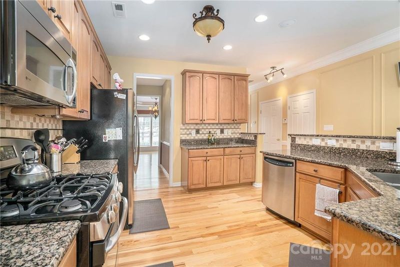 2314 Donnington Ln NW, Concord, NC 28027