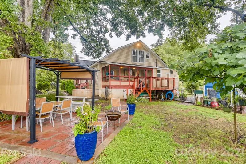 230 Wagner St, Troutman, NC 28166