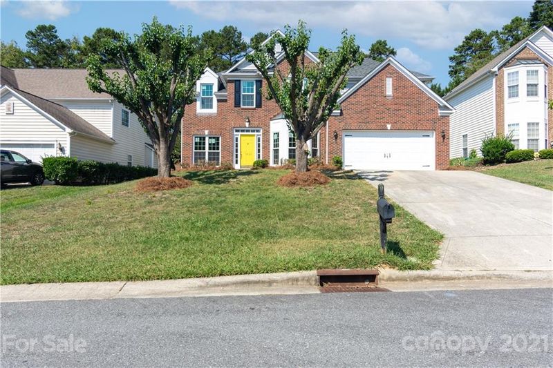 9823 Dauphine Dr #54, Charlotte, NC 28216