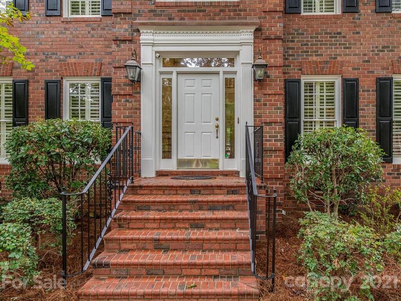 10426 Tyne Ct, Charlotte, NC 28210