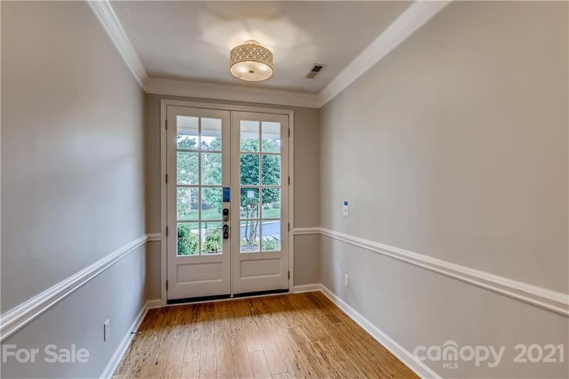 1029 Elsmore Dr, Matthews, NC 28104