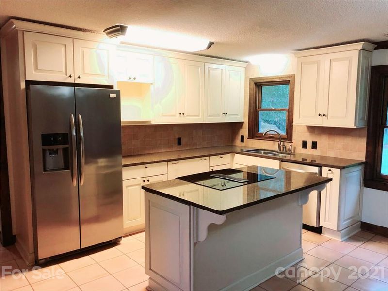 645 Houston Rd, Troutman, NC 28166