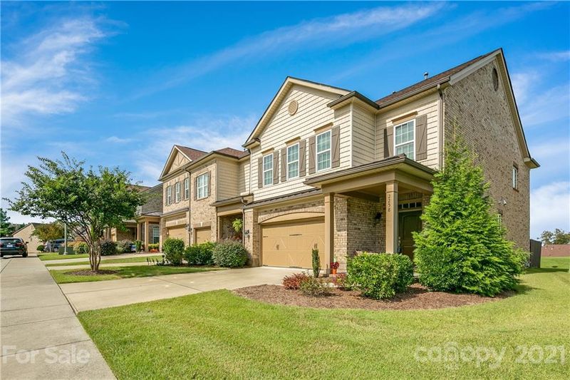 2258 Eversham Dr, Concord, NC 28027
